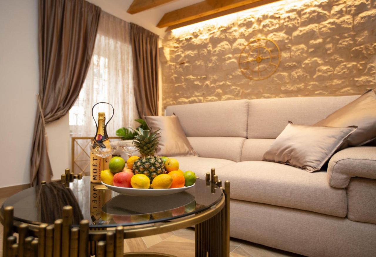 Luxury Apartments Lilly 2 Split Kültér fotó